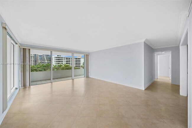 Foto del edificio - 155 Ocean Ln Dr