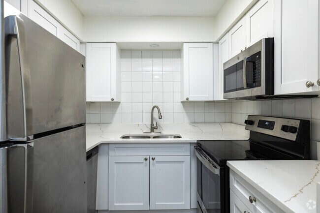 1HAB, 1BA - 650 ft² - Andover Club Apartments