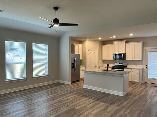 Building Photo - 808 Boyer Ct