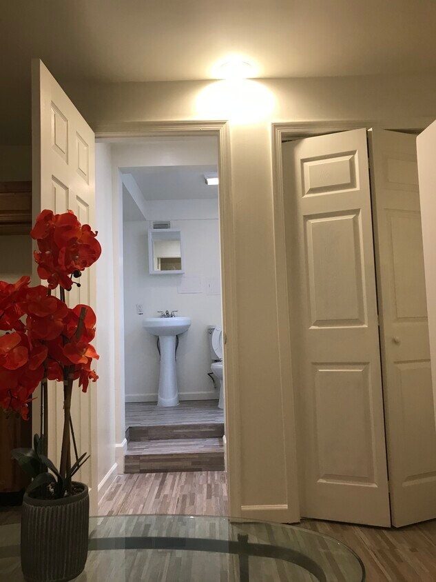 Foto principal - 520 Kingsley Rd SW