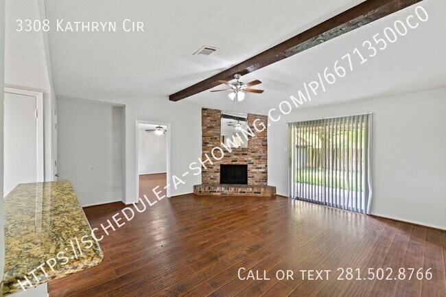 Foto del edificio - 3308 Kathryn Cir