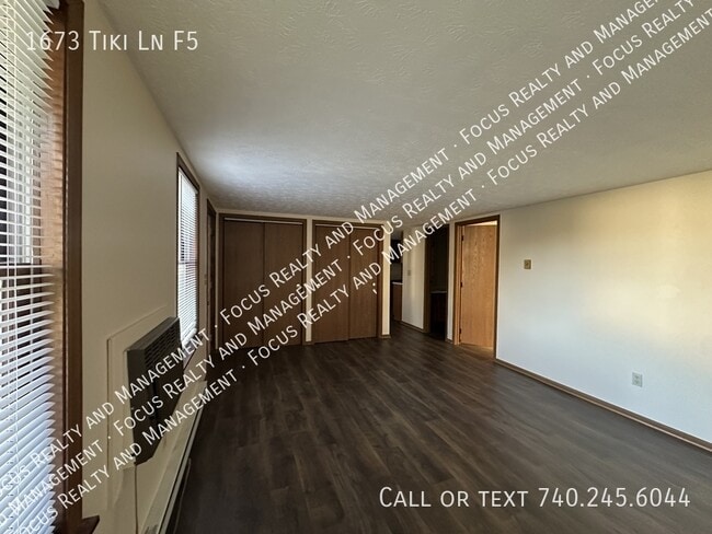 Foto del edificio - 1673 Tiki Ln