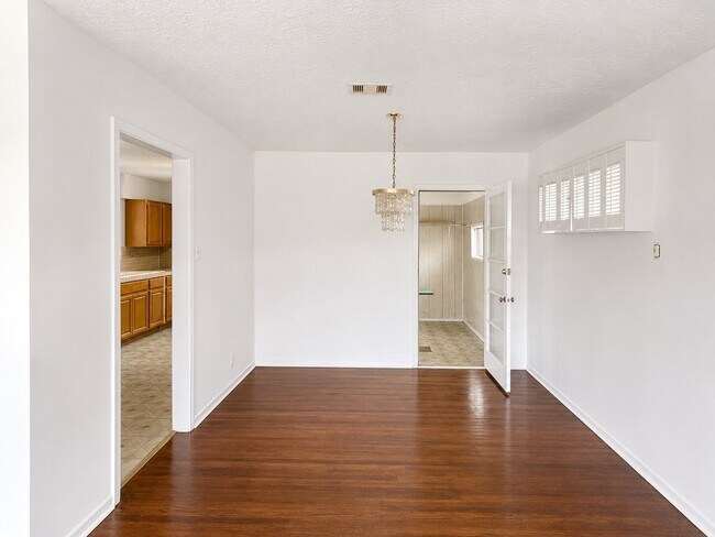 Foto del edificio - 5522 Nassau Rd