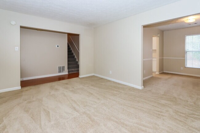 Foto del edificio - 639 Fair Harbor Dr
