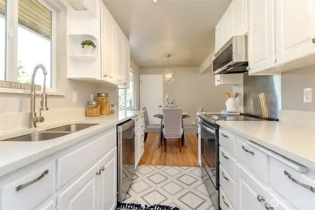 Foto del edificio - 30240 7th Ave S