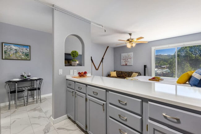 Foto del edificio - 110 South Park Avenue