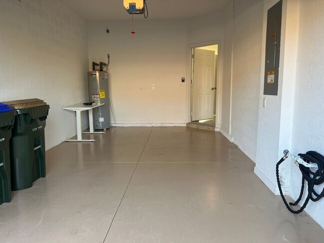 Foto del edificio - 3BR/2.5BA/1CG Townhome in Gran Paradiso