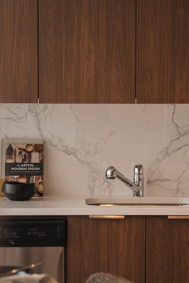 Photo du bâtiment - Highpoint Rental