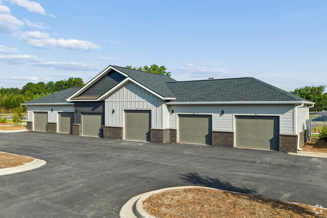 Building Photo - The Canter