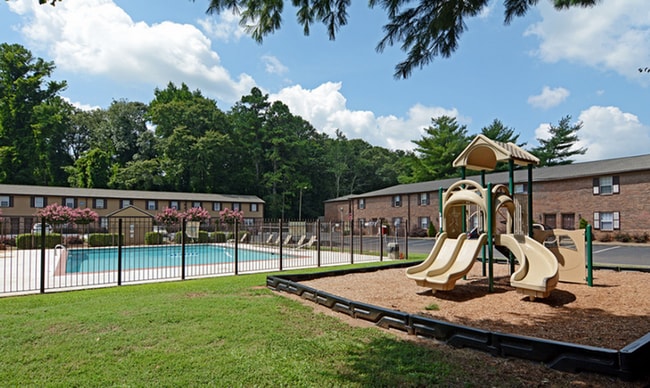 Building Photo - Avondale Townhomes