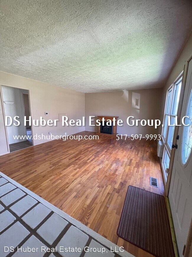 Foto del edificio - 3 br, 1 bath House - 4718 Kessler Drive