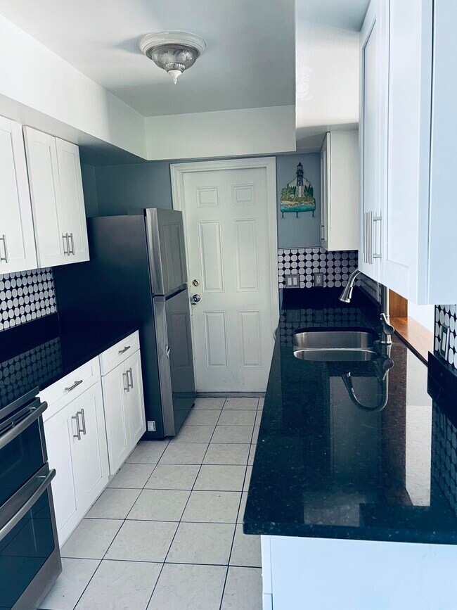 Foto del edificio - 274 NE Brunson Ct