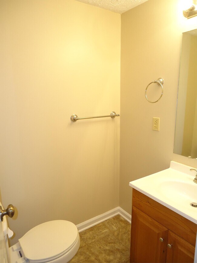 Foto del edificio - 504 Yorktowne Pl