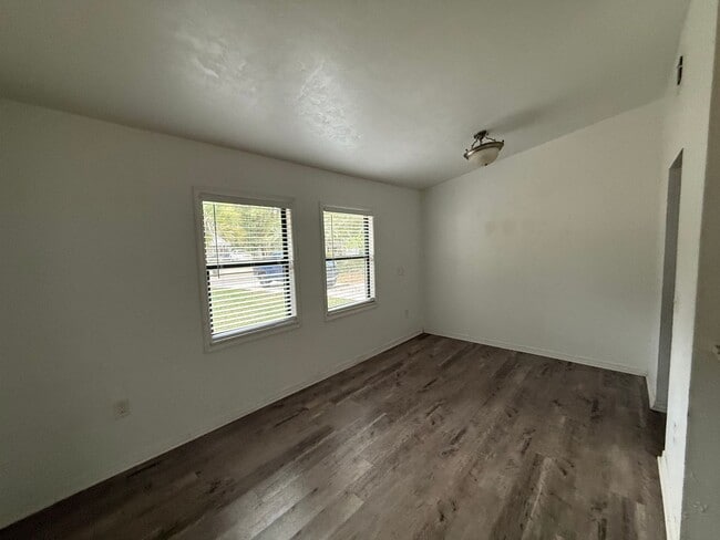 Foto del edificio - Spacious 2/2 in SW Gainesville – W/D Included & Ready 2/1/26!