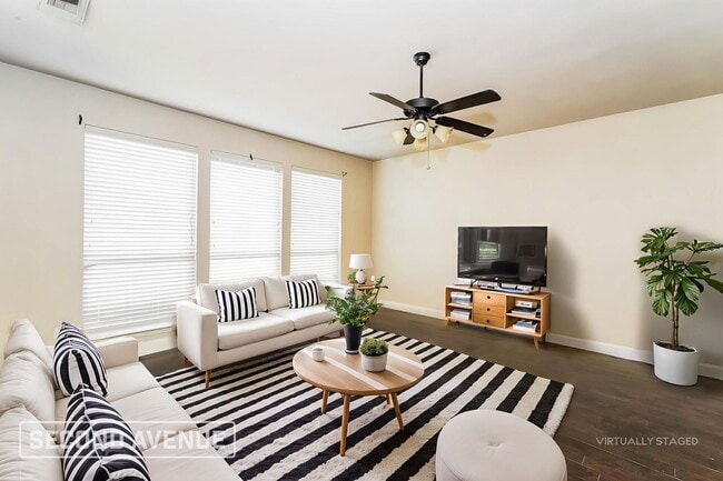 Building Photo - 401 Bamborough Dr