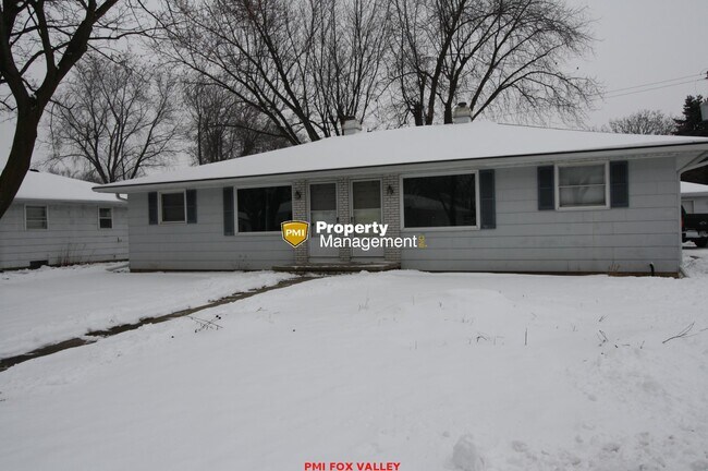 Building Photo - 708 N Fernmeadow Dr