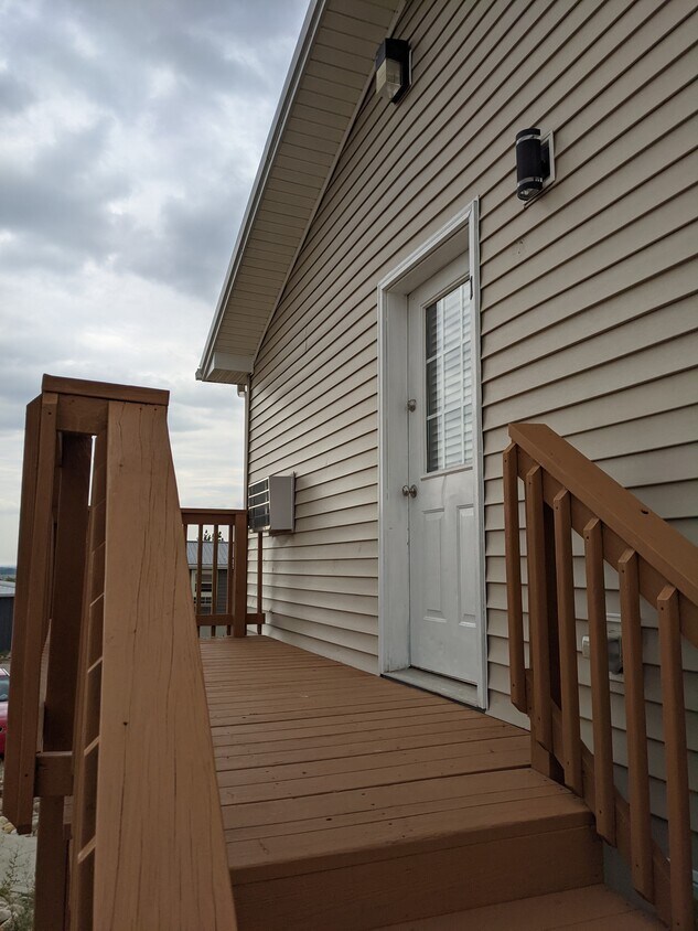 1114 Roth Ln Unit 4, Belle Fourche, SD 57717 Apartments in Belle Fourche, SD