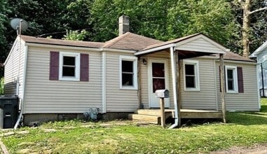 Building Photo - 615 Harper Ave