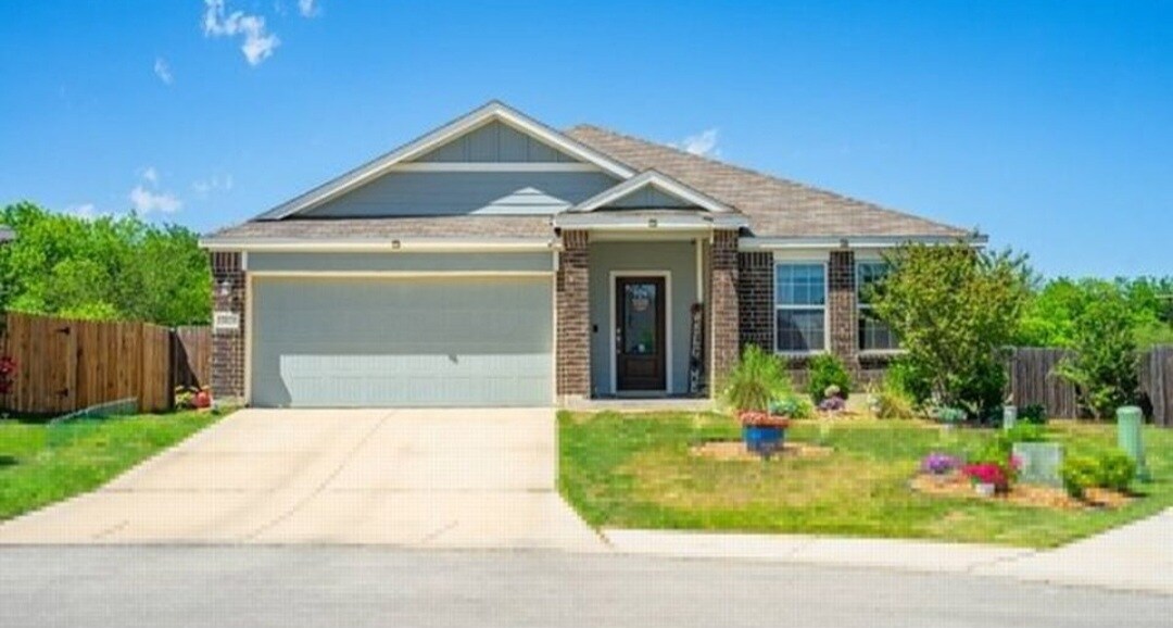 15031 Hama Wheel Trl, San Antonio, TX 78254 House Rental in San