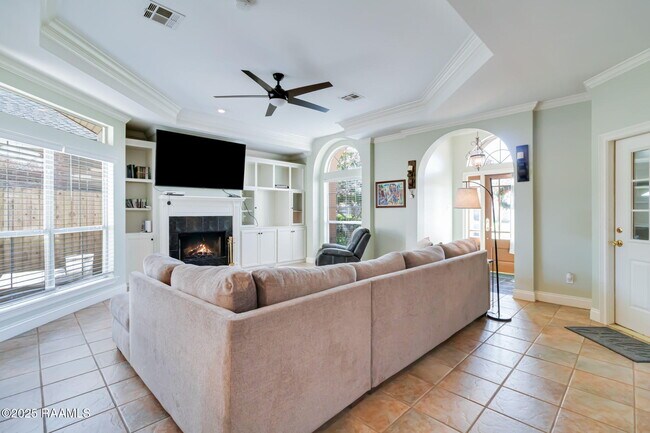 Foto del edificio - 141 Kingspointe Cir