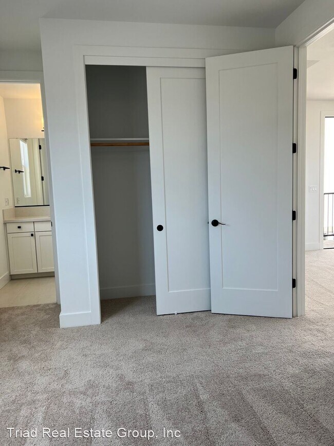 Foto del edificio - 1 br, 1 bath House - 3730 Park Ridge Lane