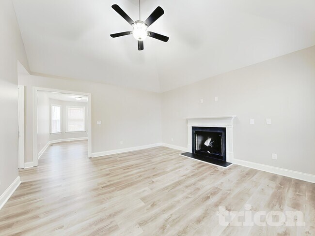 Foto del edificio - 282 Oxfordshire Dr