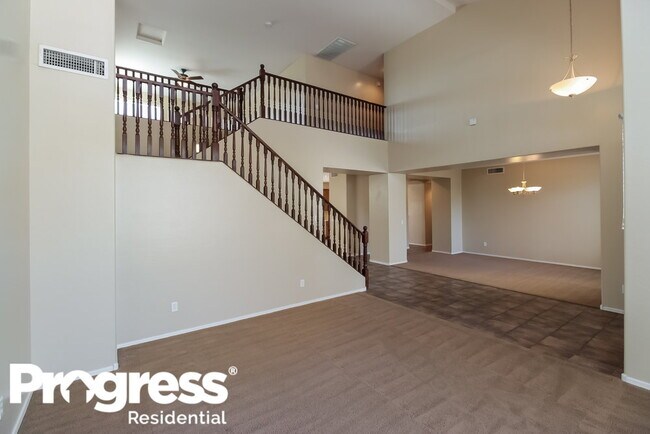 Building Photo - 3455 E Esplanade Ct