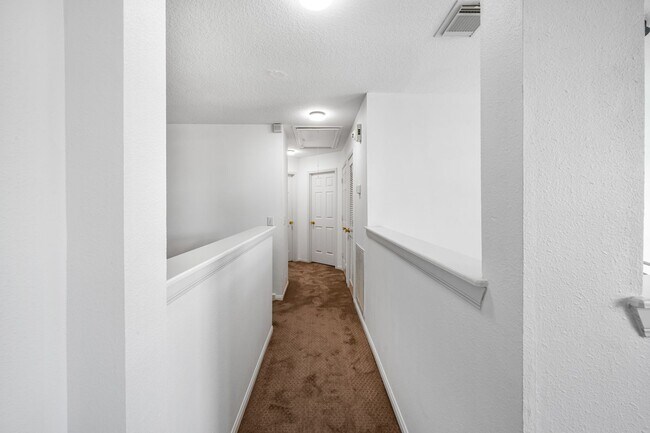 Foto del edificio - Gorgeous Pulte home in Sunrise Lakes