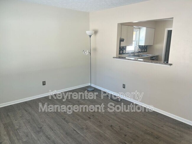 Foto del edificio - 266 Crawford Dr