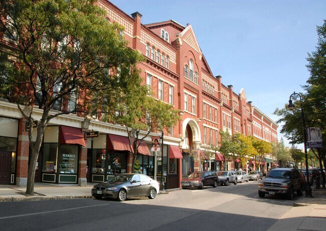 Building Photo - 30 Hanover St