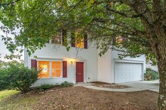 Building Photo - 2226 Highland Park Dr