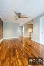 Building Photo - 350 W 21st St