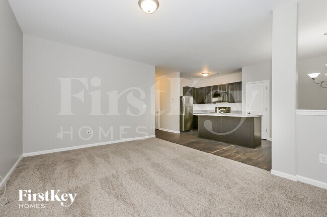 Building Photo - 27 Trotter Ct