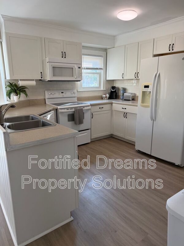 Foto del edificio - 2203 Maywood St