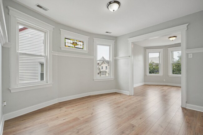 Charming and Open - 20 Beech St