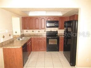 Building Photo - 1620 Maracaibo St