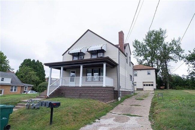 Building Photo - 31 Cedar Ave
