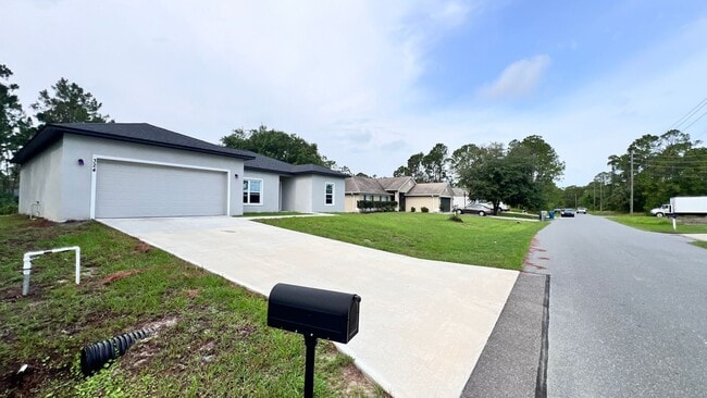 Building Photo - BEAUTIFUL 3 Bedroom, 2 Bathroom Home in Pa...
