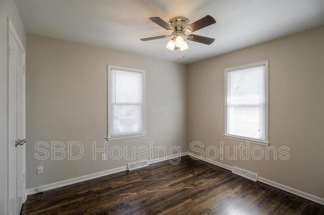 Building Photo - 15300 E 36th Terrace S