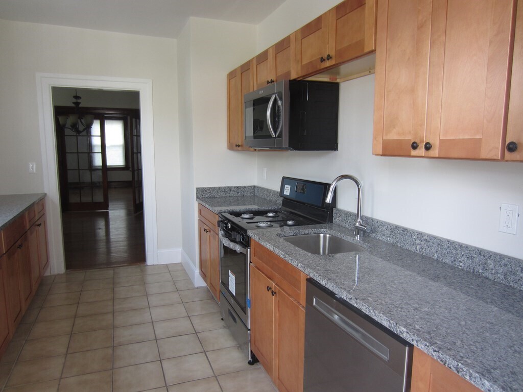 Foto principal - 19 Prospect Ave