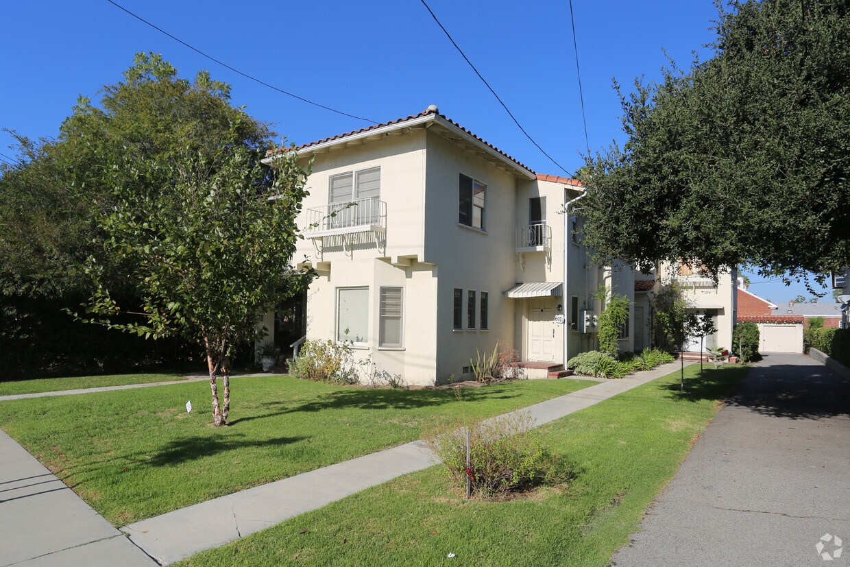 Primary Photo - 601 N Adams St