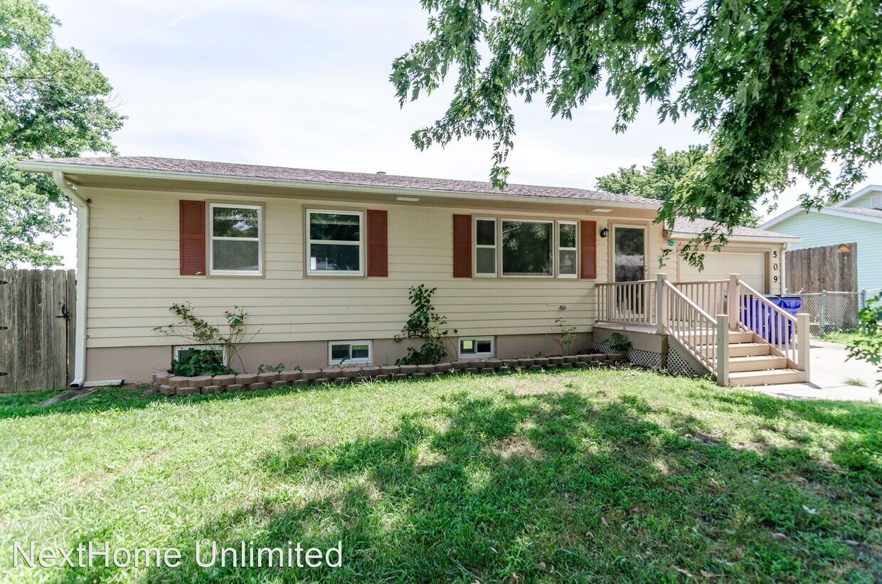 Primary Photo - 4 br, 2 bath House - 509 Sheridan Drive