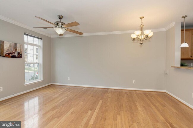 Building Photo - 42599 Cardinal Trace Terrace
