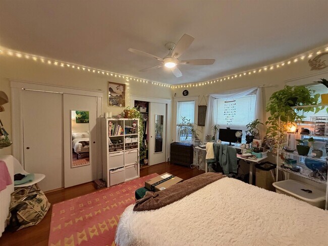 Building Photo - 134 N Union St