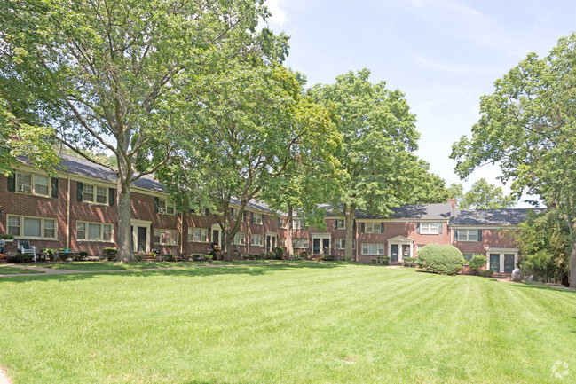 Foto del edificio - Northfield Townhouses