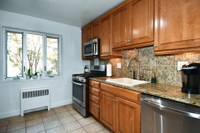 Building Photo - 5301 Westbard Cir