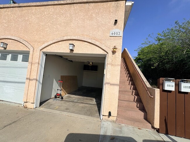 Building Photo - 6052 Horton Dr