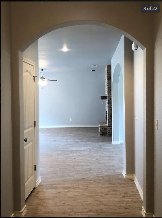 entryway - 5203 Marshall St
