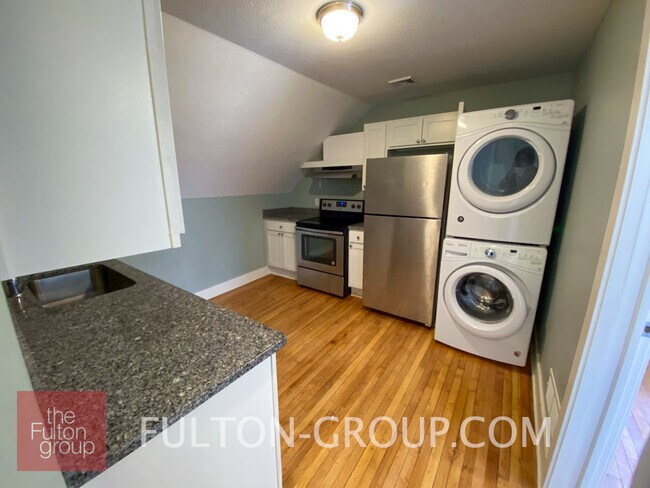 Foto del edificio - 36 Dwight Ave SE