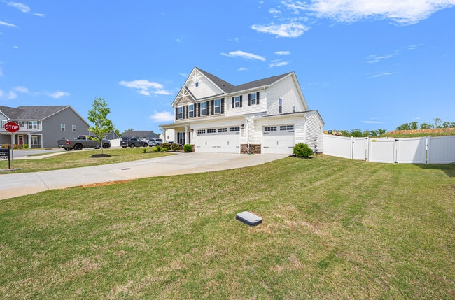 Building Photo - 1636 Tundra Ln